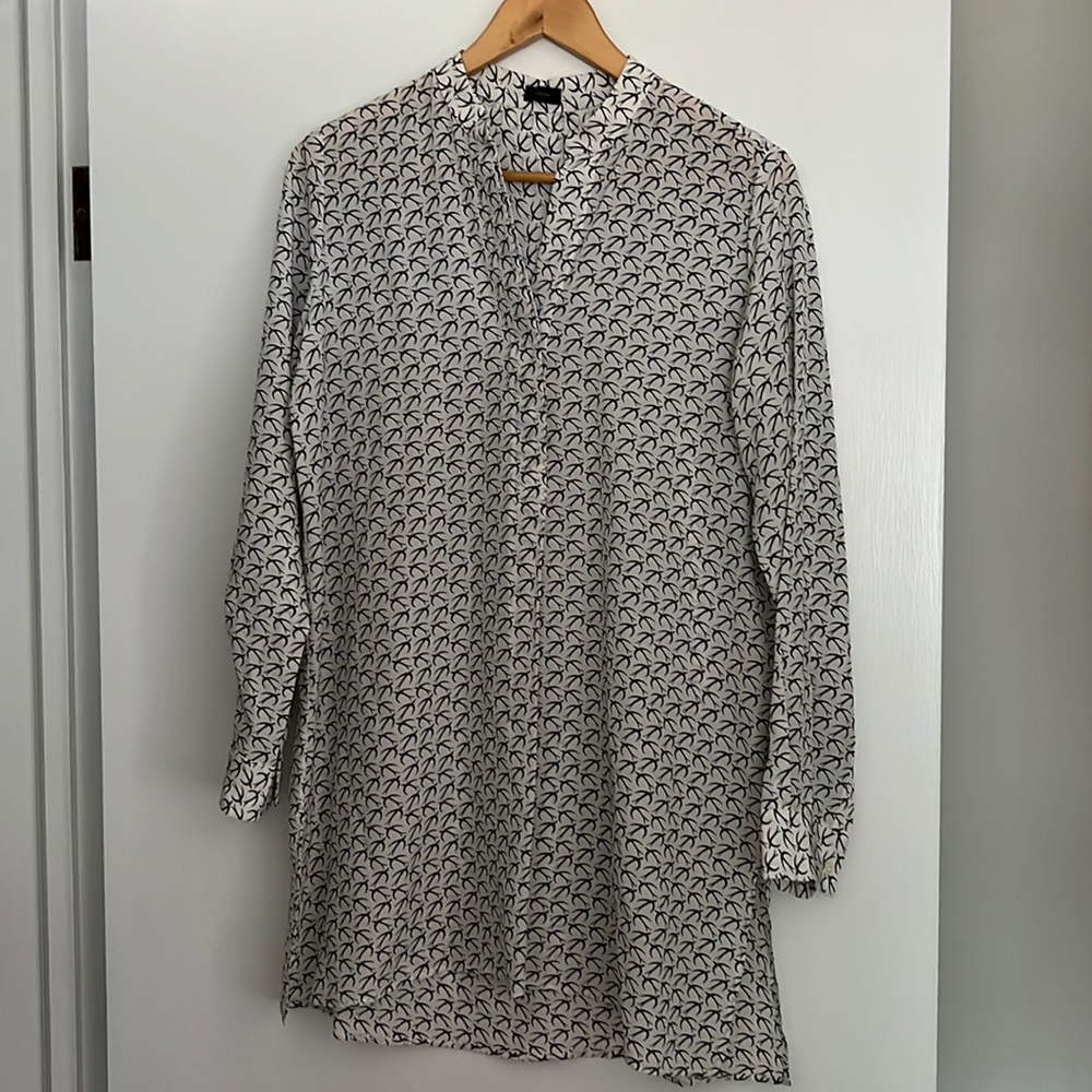 JOSEPH Dara silk tunic blouse black & white bird print size FR 38 (US Medium, M)